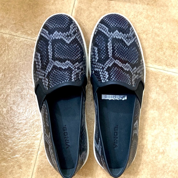 Vince leather slip on - Picture 1 of 4